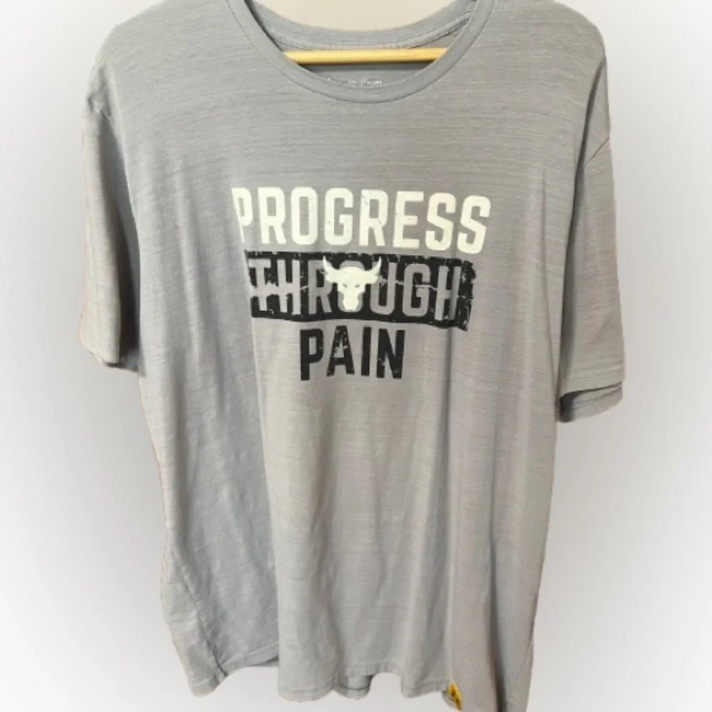 Under Armour Loose Men's 'Progress Through Pain' Heatgear T-Shirt Size 2XL